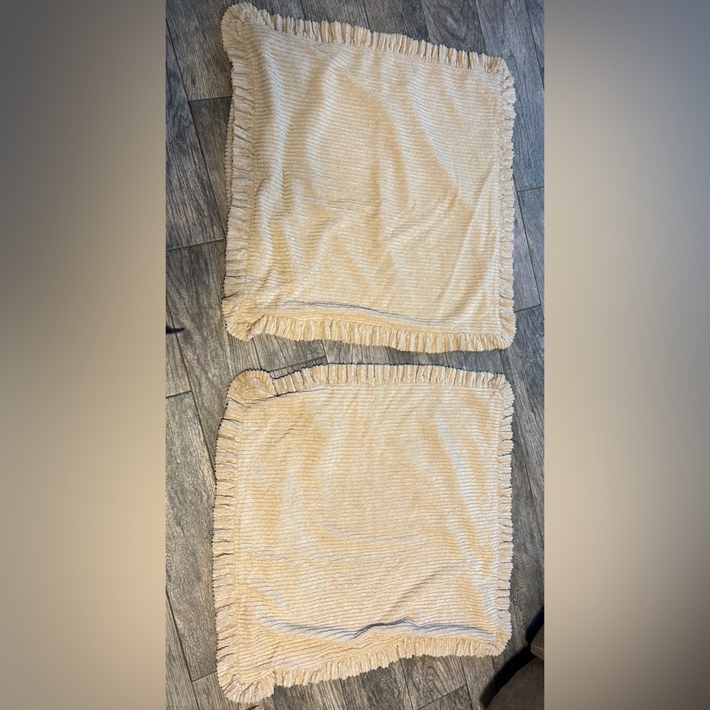 Chenille Pillow Shams (2)